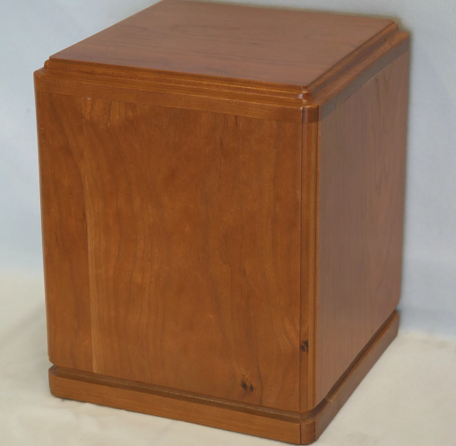 Cherry Cube Urn